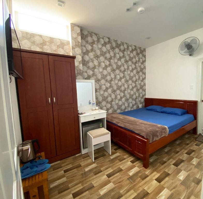 Nhu Hue Hotel - Standard Double Room(2 people) Vacation rental in Dalat
