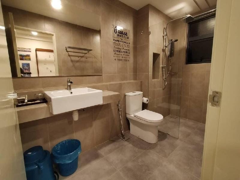 TIMURBAY Seaview & Poolview by Zuhayr Suite Apartment in Terengganu, Malaysia
