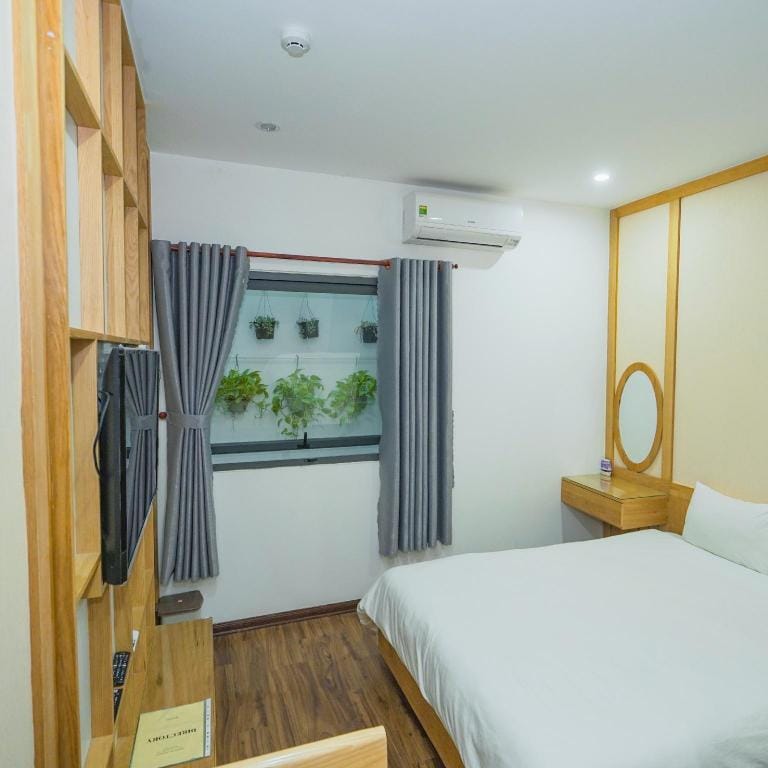 Cozy and Quiet Studio 2 Mins Lotte Mart, Helio Apartment in Da Nang