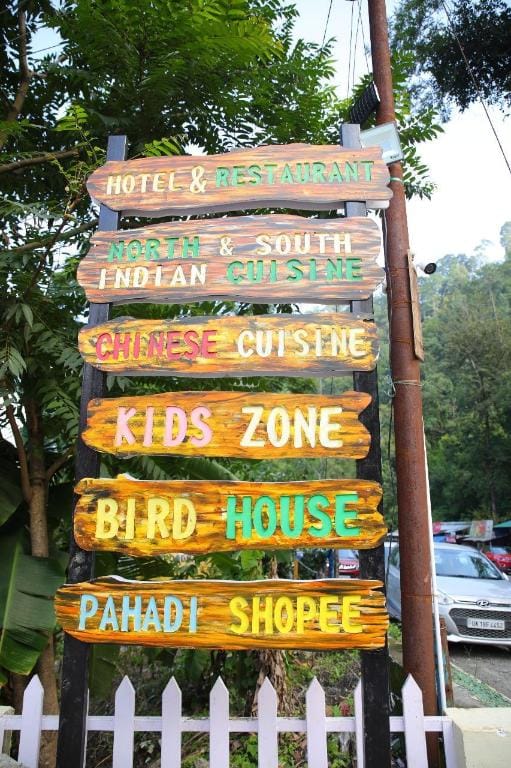 Jungle Fiesta Hotel & Restaurant  Apartment in Uttarakhand