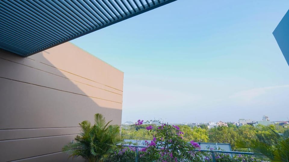 Suit with Balcony overlooking the Han river Apartment in Da Nang