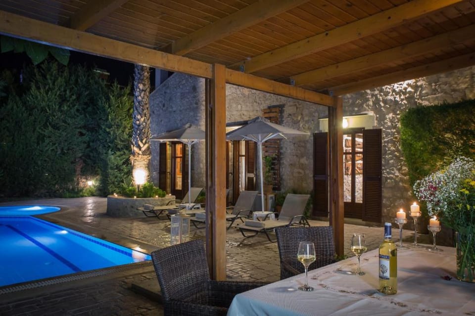 Asteri Villa - Traditional Elegant Villa Villa in Crete