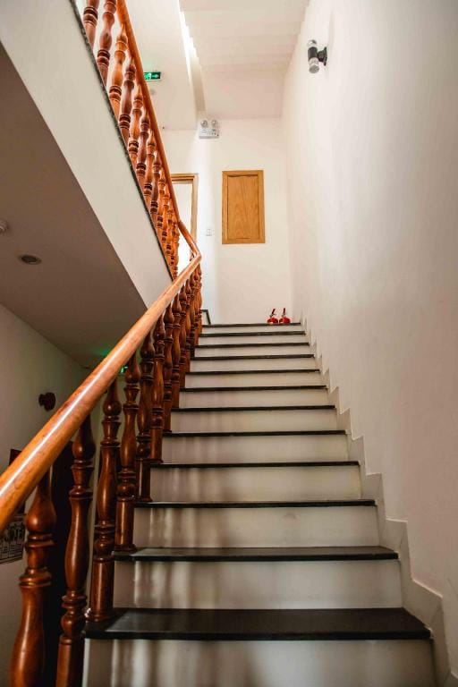 Deluxe with panoramic views of Asia park, Helio Apartment in Da Nang