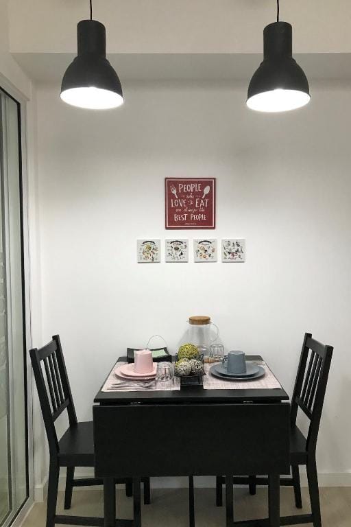 One Bedroom Staycation Apartment in Paranaque