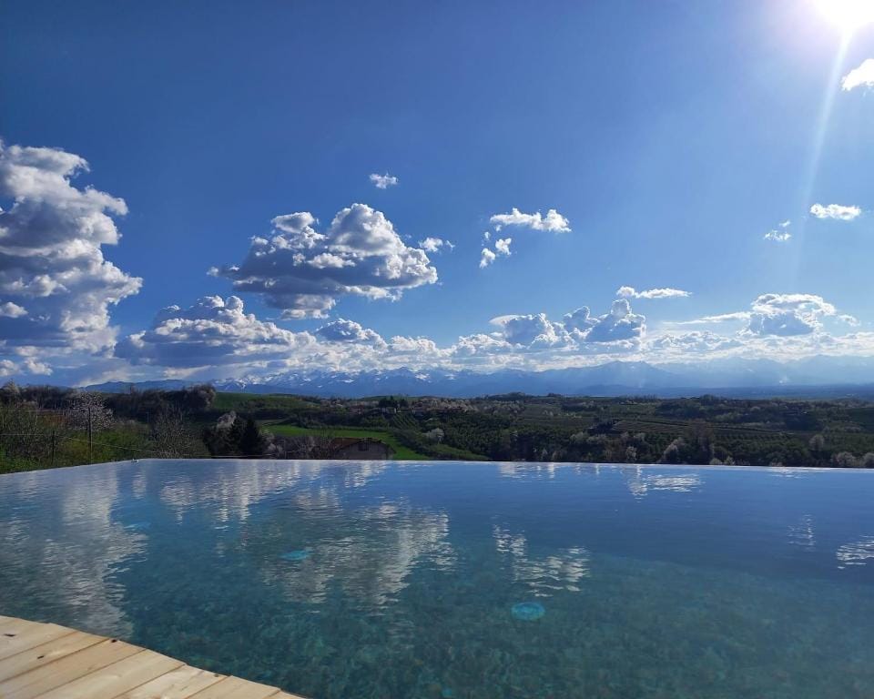 Villa Belvedere Langhe 1 Villa in Liguria