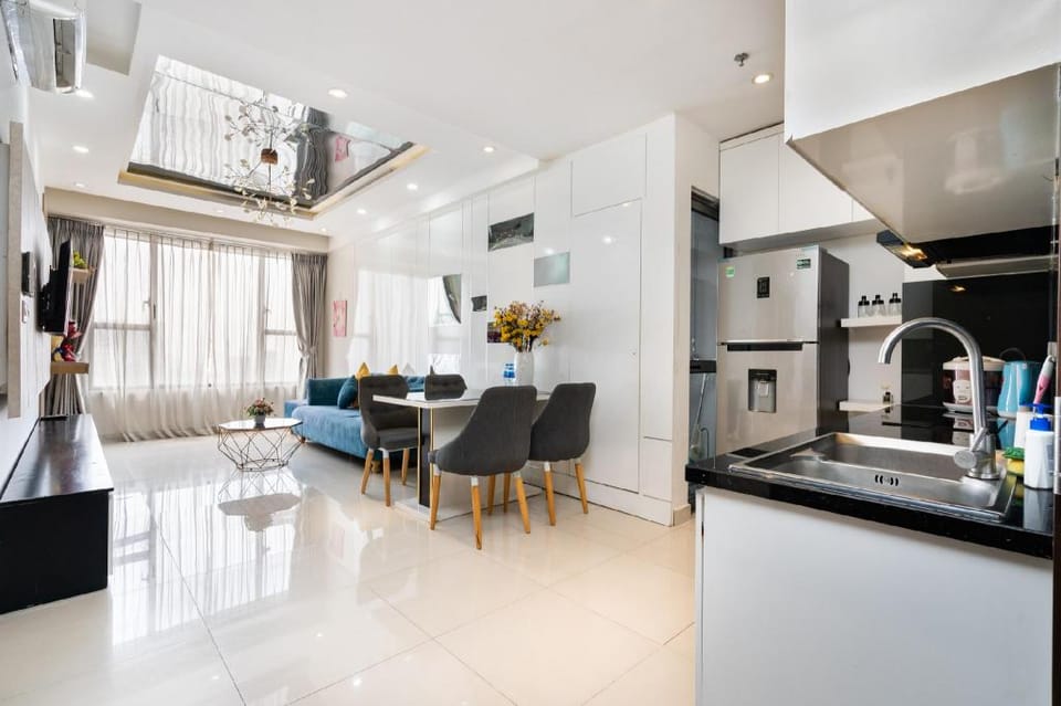 A2010 TrungHome*2 BRS*Rivergate*Ben Thanh*Pool*Gym Apartment in Ho Chi Minh City