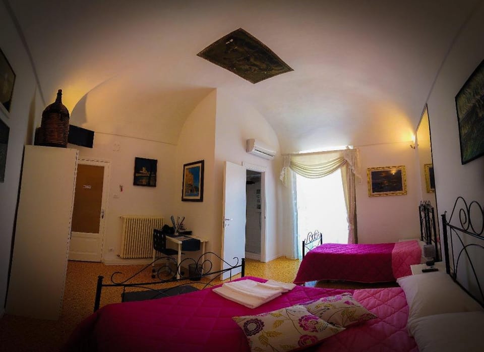catania centro the artist home Apartment in Catania