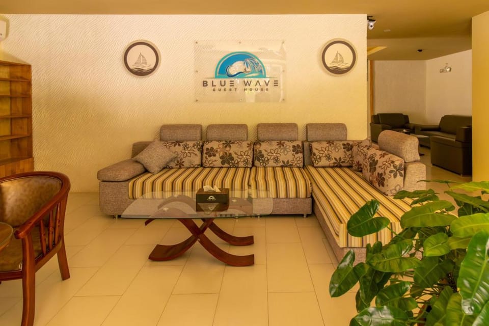 Blue Wave Hotel Maldives - Book FB a week gets a free excursion Bed and Breakfast in Maldives