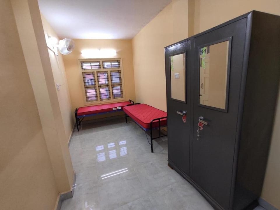 RR Paying Guest Hostel in Mysuru
