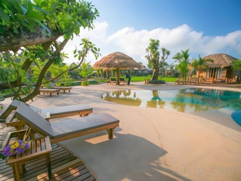 Tongna Cottage Natural Resort Hotel in Thailand