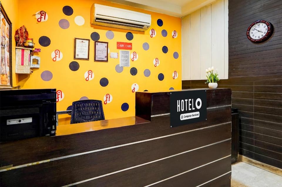 Super Hotel O Rohini Sector 24 Hotel in Delhi