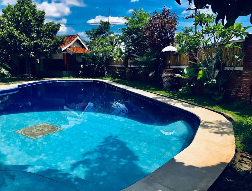 Bello Bungalow Bed and Breakfast in West Nusa Tenggara, Indonesia