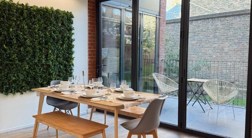 Shoreditch Apartments by PrimeCityHosts Apartment in London Borough of Islington