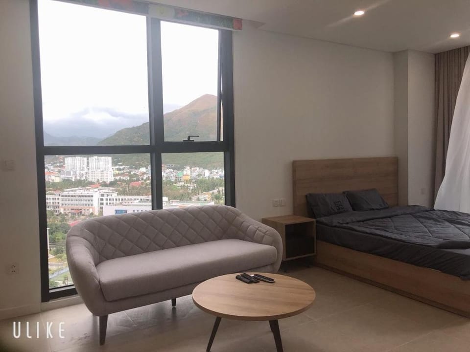 Apartment Nha Trang Beach Ocean  And Mountain View Apartment in Nha Trang
