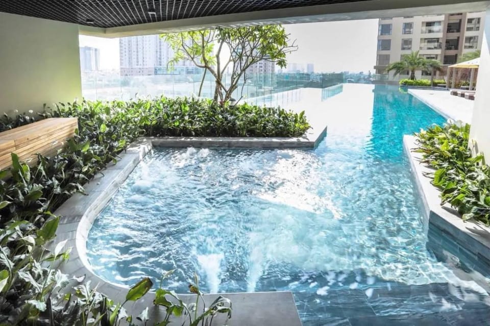 SUPER LUX 3Brs Apt, Large Living room, Great view Apartment in Ho Chi Minh City