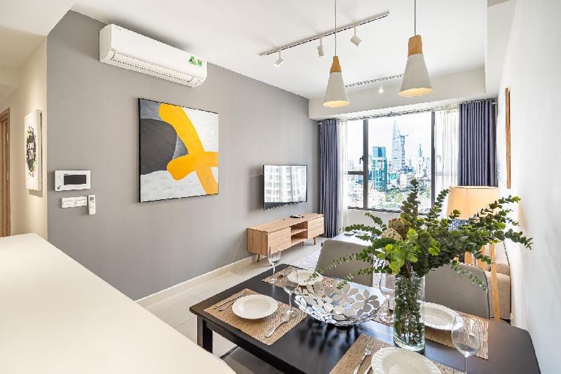 DANNY 2BR APT, HIGH FLOOR & VIEW, FREE POOL Apartment in Ho Chi Minh City