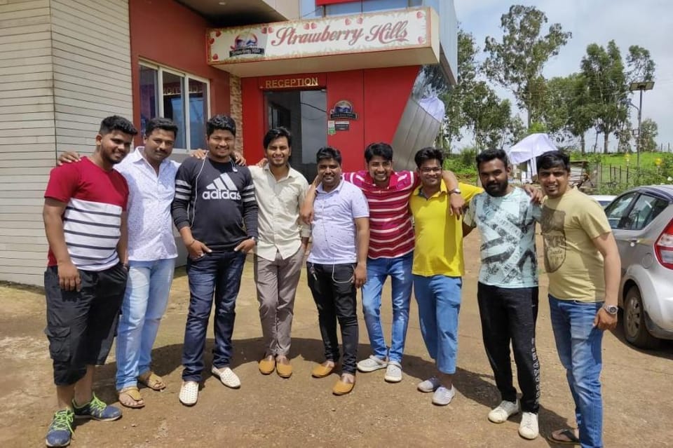 STRAWBERRY VACATIONS Apartment in Maharashtra