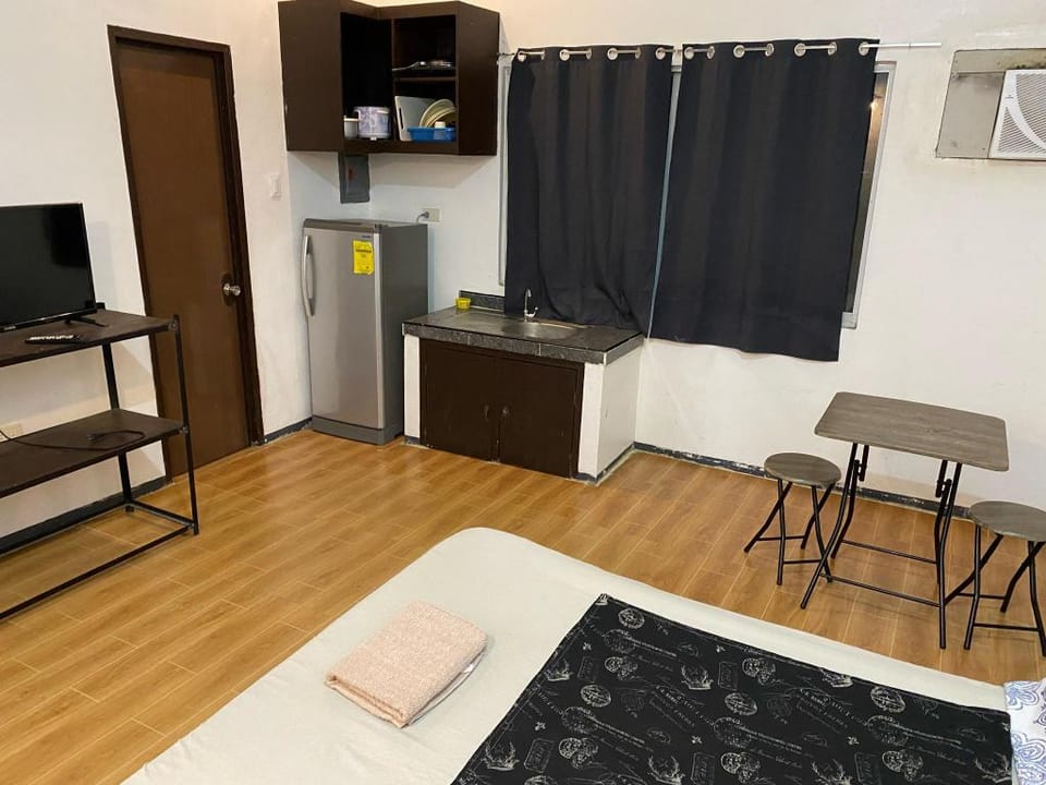 RLS budget studio  Apartment in Davao City
