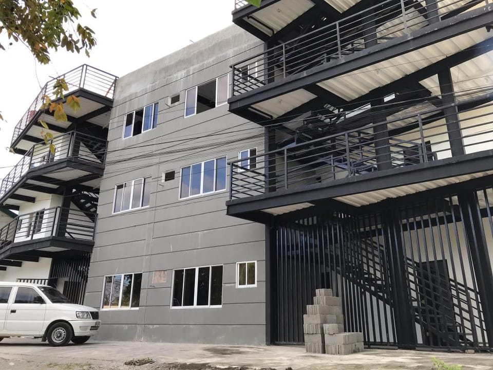RLS budget studio  Apartment in Davao City