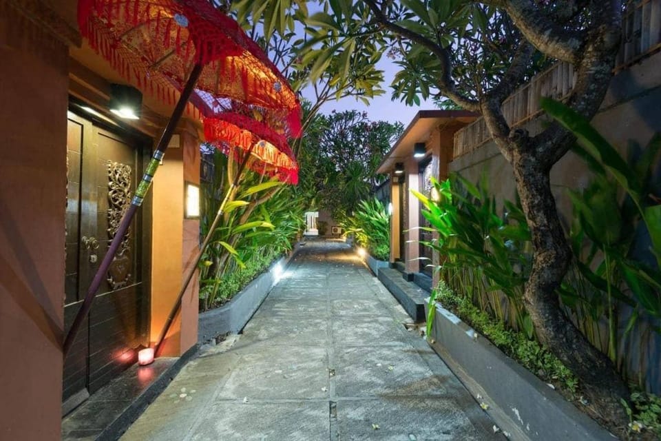Romantic Villa Private Pool in Kuta Central Villa in Mengwi