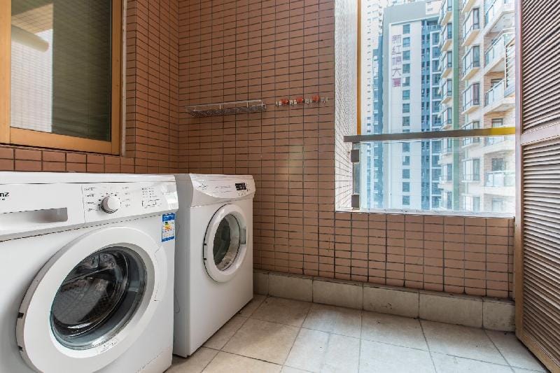 New world B&B centre area of Daliang in Shunde Apartment in Guangzhou