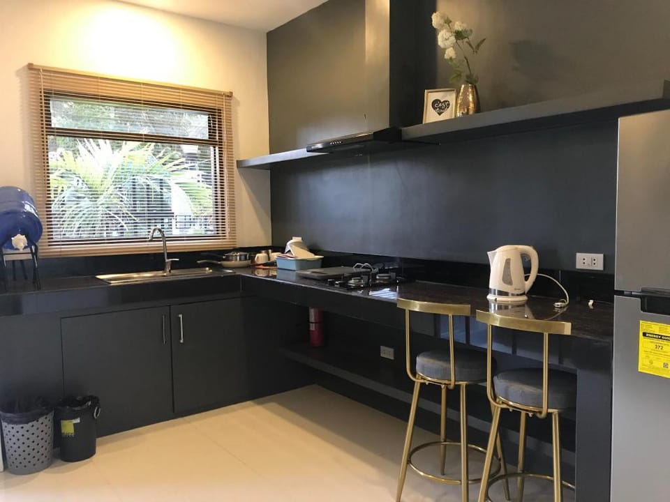 Modern Apartment with Kitchen  Apartment in Panglao