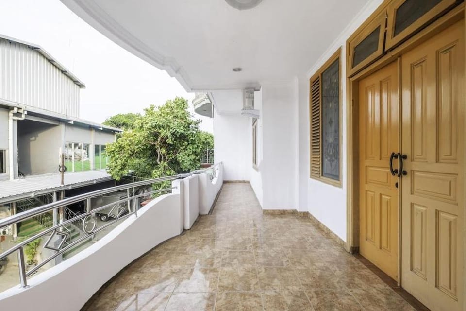 OYO Life 2412 Mandala Residence Hotel in West Java