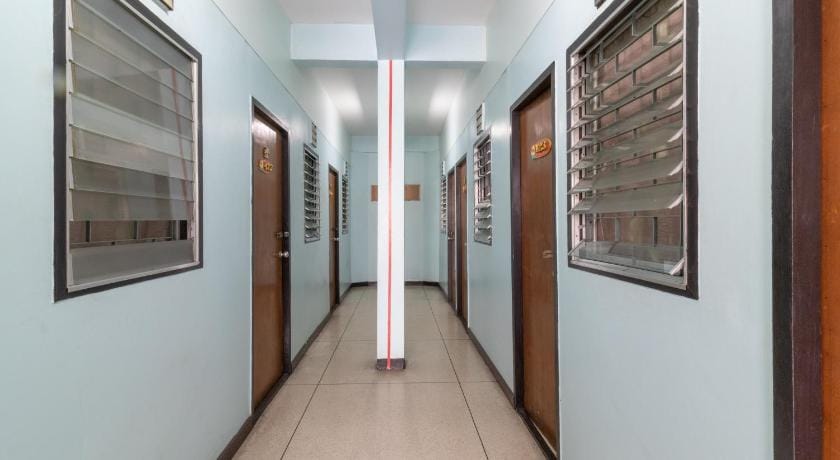 7 Holder Guesthouse Bed and Breakfast in Bangkok
