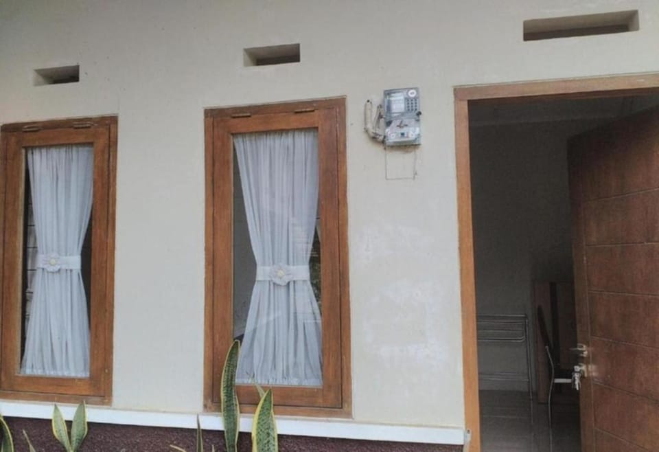 Nabila Syar'i Guesthouse Hotel in West Java