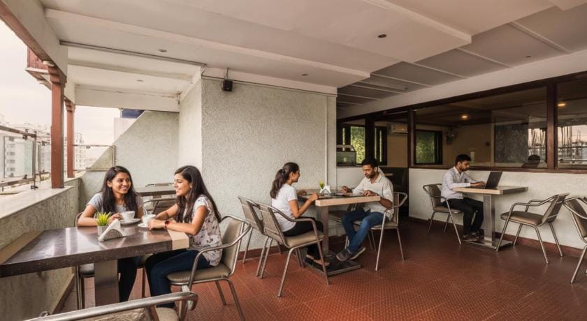 Via Sri Krishna Suites Hotel in Bengaluru