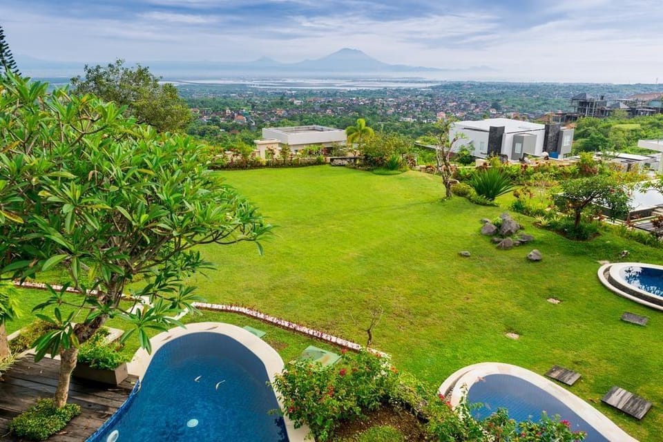 Cozy 1BR Sea Garden Villa with Pool #L285 Villa in Kuta Selatan
