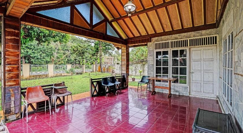 OYO 3205 Penginapan Mikial Ismi Kayuagung Syariah Hotel in Indonesia