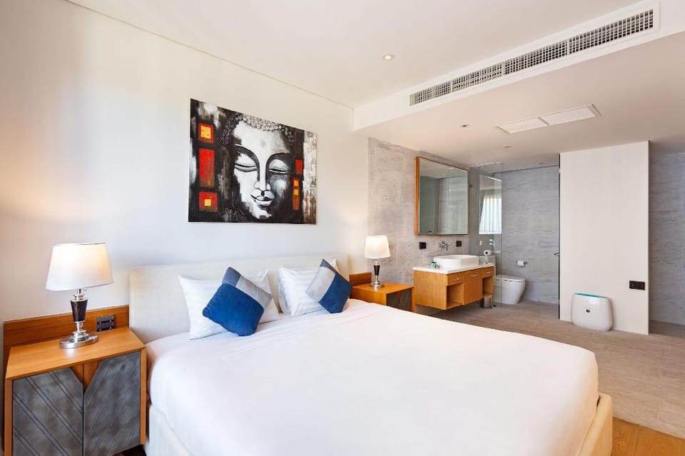 Sapphire Bay 3BR Apartment 8-19 with Sea View Apartment in Patong