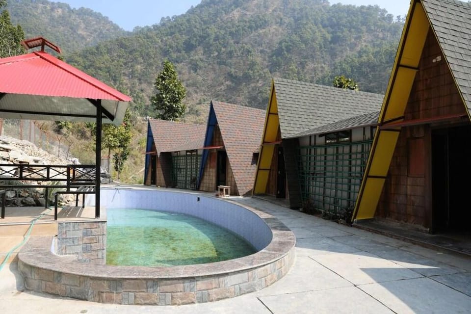 Rakatal Rocks Resort Hotel in Uttarakhand