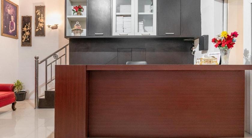 RedDoorz near Manhattan Times Square Medan 2 Bed and Breakfast in Indonesia