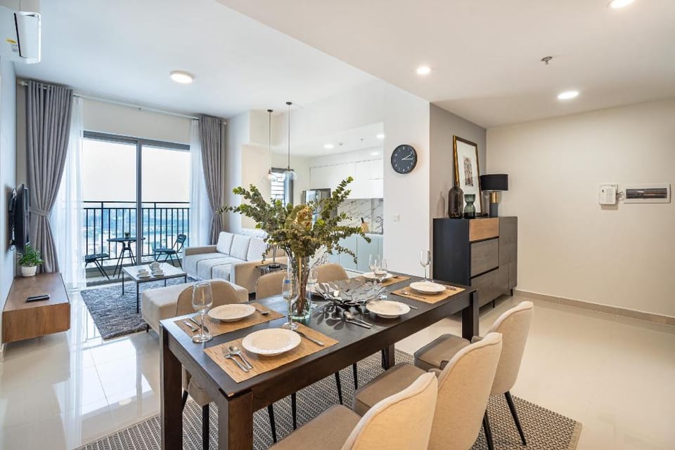 DOWNTOWN 3BR, ROOFTOP, FREE POOL Apartment in Ho Chi Minh City