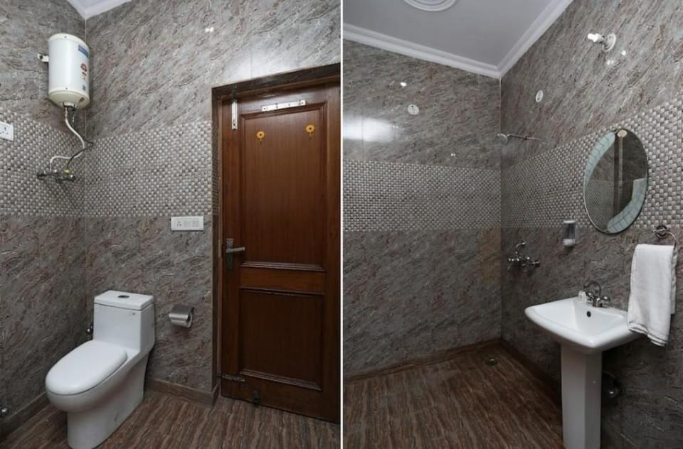 Hotel Noida City Center Villa in Noida