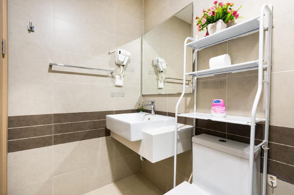 B13.18 TrungHome*Studio*Rivergate*Ben Thanh*Pool Apartment in Ho Chi Minh City