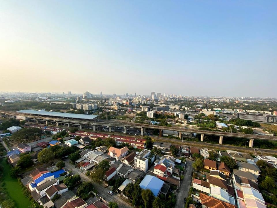 Large apartment [Newly Renovated] close to airport Apartment in Bangkok