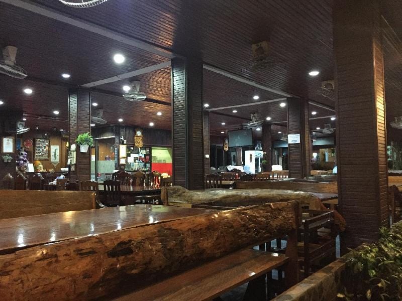 Phorn Phailin Hotel (Sridang) Apartment in Thailand