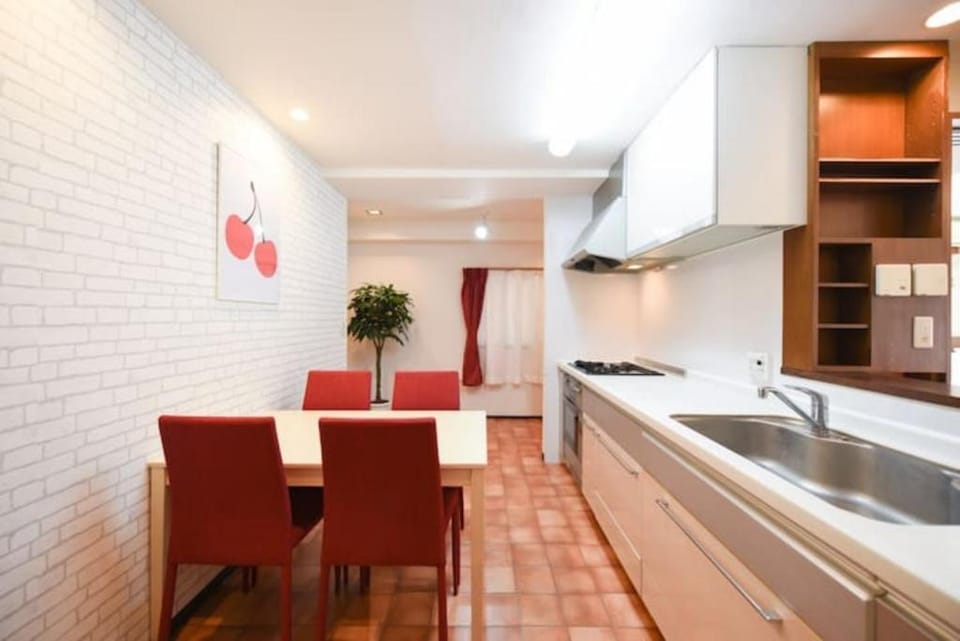 TOKYO SUGAMO 301 HOUSE 2LDK Apartment in Japan