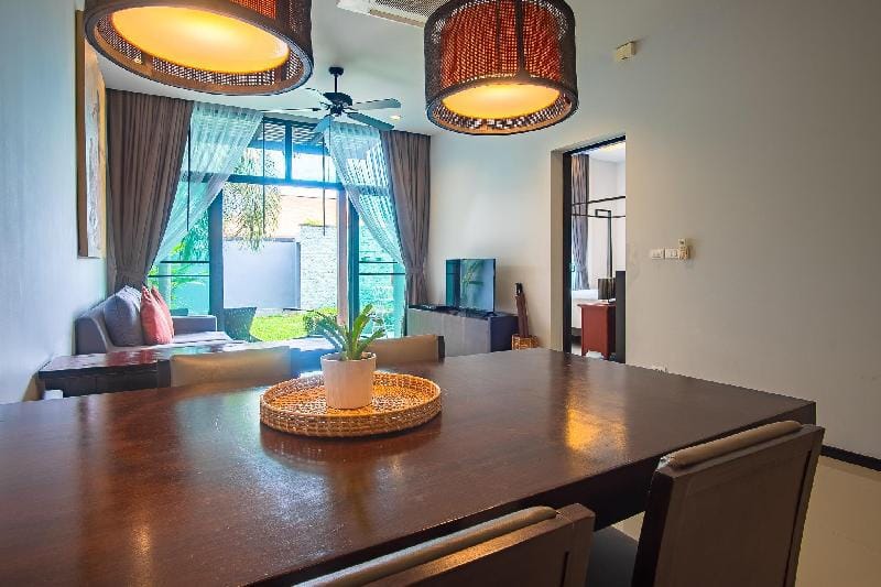 Onyx Villa Naiharn Beach - 1 BR private pool  Villa in Rawai