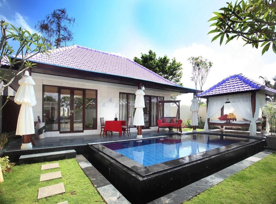 1BRoom Villa with Private Pool Near Kuta Beach Villa in Kuta