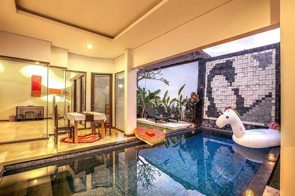 AMAZING MR 1BD Private Pool villa in Seminyak Villa in Kuta
