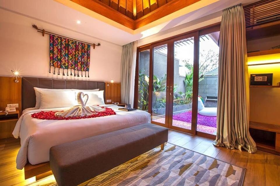 Honeymoon 1BRoom Villa Private Pool in Legian Kuta Villa in Kuta