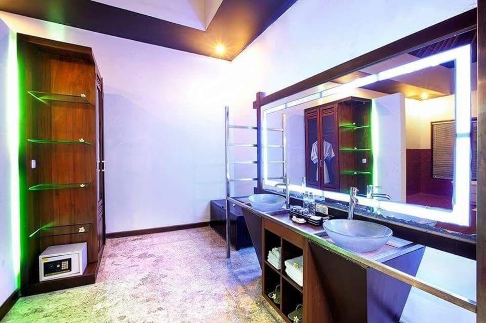 1BR MR Villa In Seminyak with Spacious PrivatePool Villa in Kuta