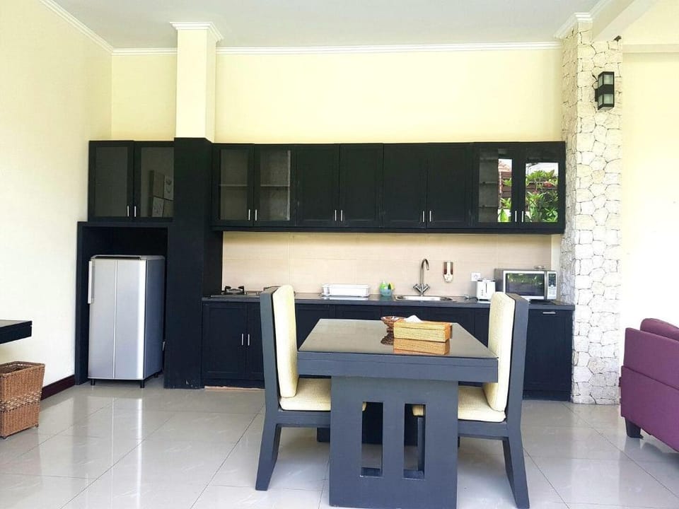 1Bed Room Private Pool Kitchenette in Seminyak Villa in Kuta