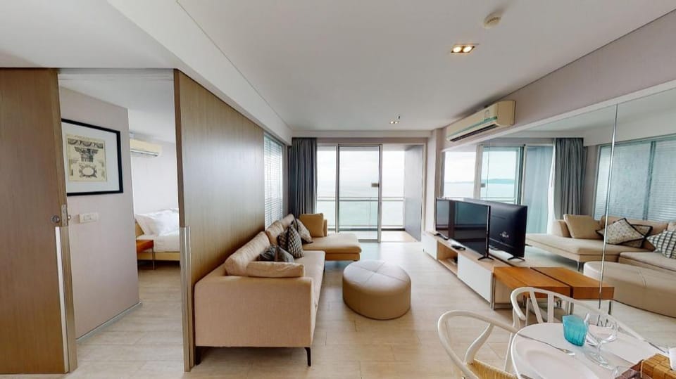 O2 Sky Beachfront 3BR Veranda Residence Pattaya Apartment in Pattaya City