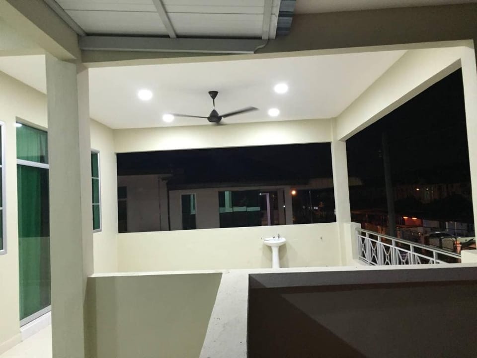 js homestay  Vacation rental in Penang