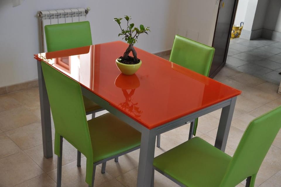 Cosmopolitan - PMOGuestHouse Apartment in Palermo